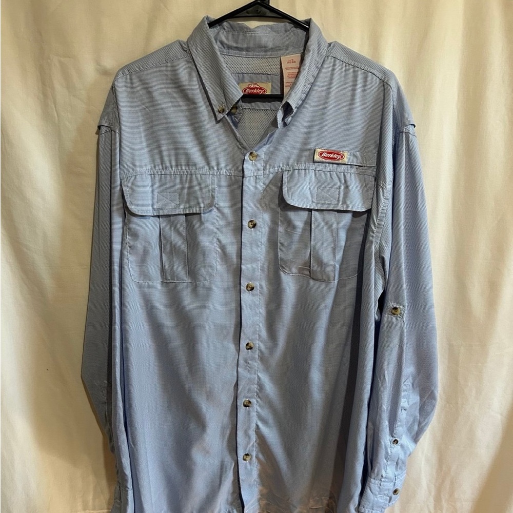 Columbia Blue Casual Button Down Shirt Lightweight